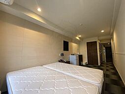 バウハウス富小路三条 405 4階ワンルームのリビング/ダイニング