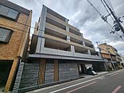 丸太町駅より徒歩3分 築13年10ヶ月 5階建の賃貸物件