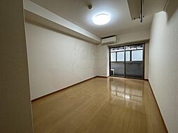 G・F二条城　（グランフェニックス二条城） 102 1階1Kのリビング/ダイニング