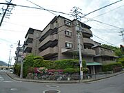 国際会館駅より徒歩10分 4階 築27年8ヶ月の賃貸物件