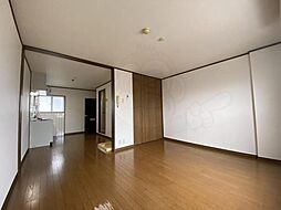 コーポ御前 3階1Kのリビング/ダイニング