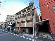 烏丸御池駅より徒歩5分 1階 築26年11ヶ月の賃貸物件