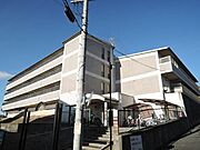 JR藤森駅より徒歩15分 1階 築20年8ヶ月の賃貸物件