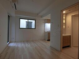 ヴァンベール御苑前 402 4階1LDKのリビング/ダイニング