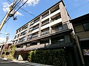 烏丸御池駅より徒歩8分 1階 築7年3ヶ月の賃貸物件