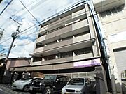 烏丸御池駅より徒歩7分 1階 築16年3ヶ月の賃貸物件