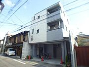 京都駅より徒歩10分 3階 築23年10ヶ月の賃貸物件