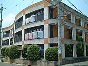 太秦駅より徒歩14分 3階 築37年7ヶ月の賃貸物件