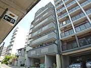 二条駅より徒歩4分 3階 築22年の賃貸物件