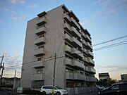 西大路駅より徒歩14分 7階 築26年8ヶ月の賃貸物件