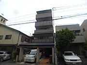 今出川駅より徒歩5分 5階 築17年10ヶ月の賃貸物件