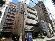 五条駅より徒歩2分 3階 築18年8ヶ月の賃貸物件