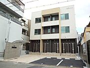 西京極駅より徒歩12分 3階 築9年2ヶ月の賃貸物件