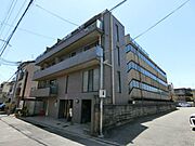 丸太町駅より徒歩16分 3階 築36年7ヶ月の賃貸物件