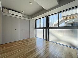 シャリマー西大路 513 5階1LDKのリビング/ダイニング