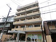 烏丸御池駅より徒歩7分 4階 築38年の賃貸物件
