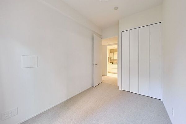 Bed Room2：4.9帖