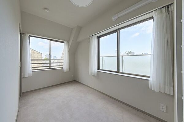 Bed Room2：4.9帖