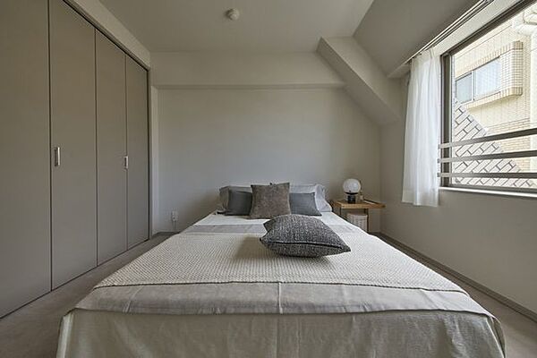 Bed Room1：6.8帖