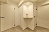 室内：Hall