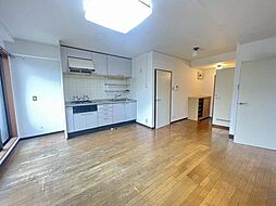 クローバーハイム 2階2DKのリビング/ダイニング