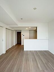 コンフォリア・リヴ志村三丁目 401