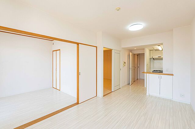 リビング/ダイニング ワイズユウラク立川弐番館 2階/-