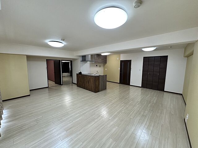 リビング/ダイニング アイランド・コート新宇多津 6階/-