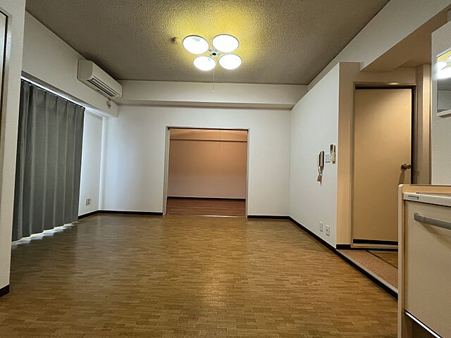 リビング/ダイニング 信開レジデンス・イン高岡 4階/-