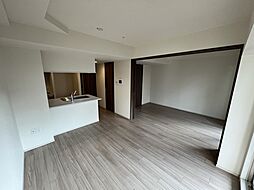 クリスタルエグゼ蒲生 2LDKのリビング/ダイニング