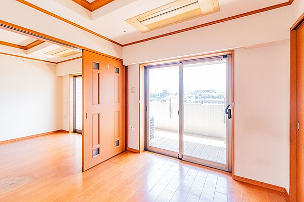 室内を拡大表示