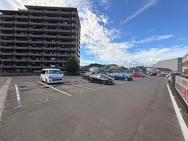 駐車場を拡大表示