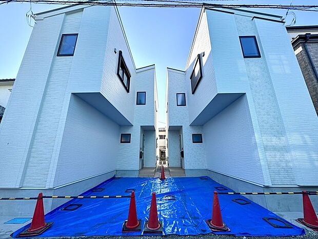 完成しました!おかげ様で残り1棟!《即時予約》でご見学予約が可能です!