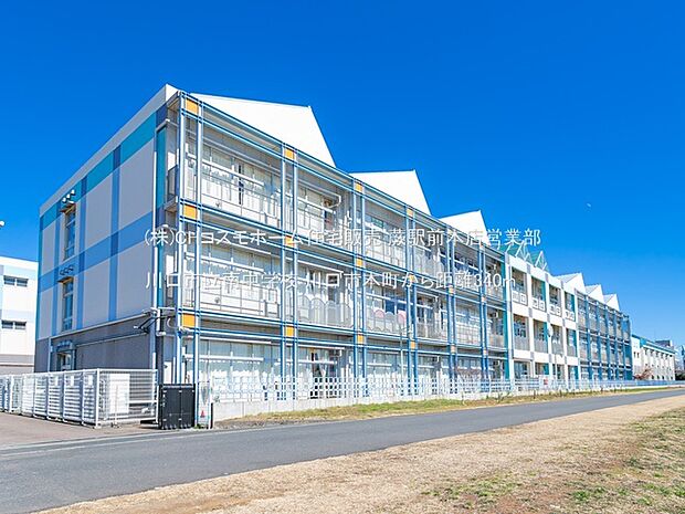 川口市立南中学校（340m）