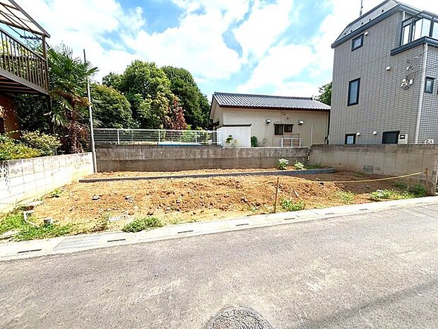 ~陽当り良好な現地写真~この陽当たりの良さを現地にて体感してみてください!