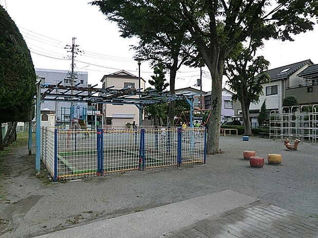 立野際公園(210m)