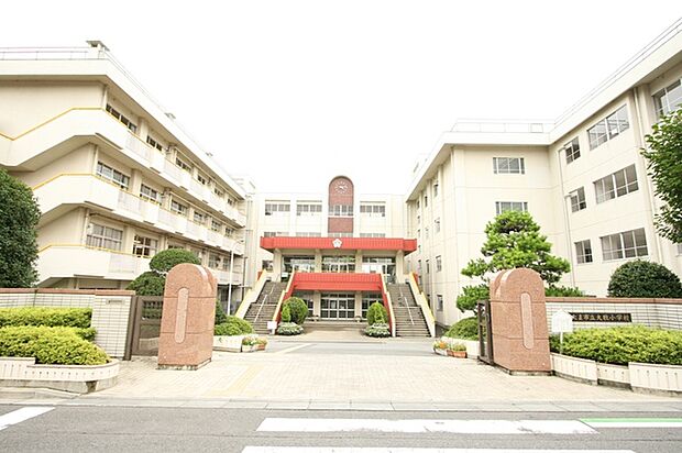 さいたま市立大牧小学校（850m）