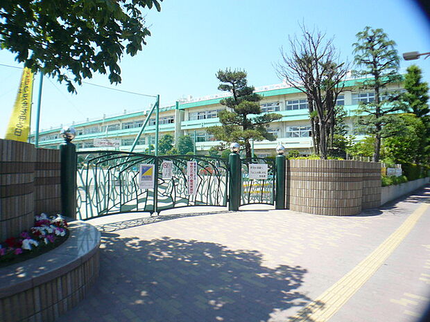 戸田市立戸田東小学校(630m)