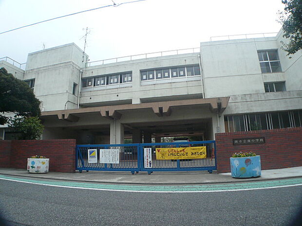 蕨市立南小学校(460m)