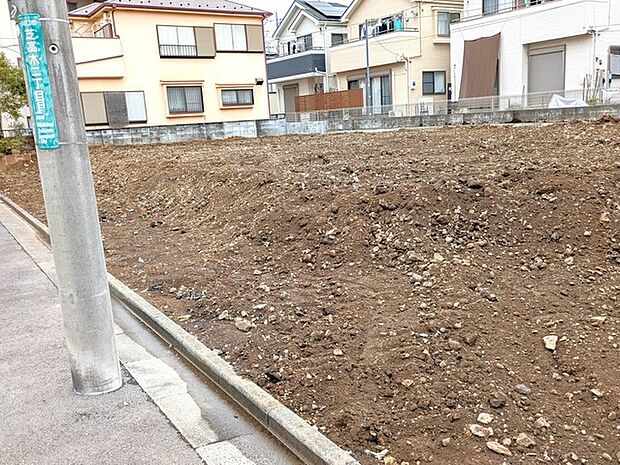 ~造成中時現地写真~南道路です