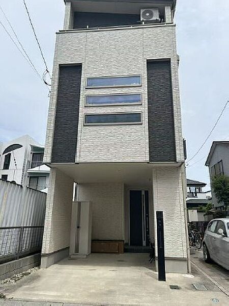 外観：311002379449