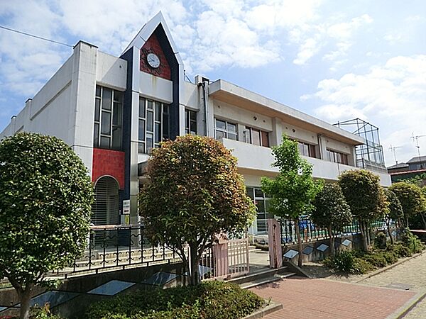 川口市立芝保育所（290m）
