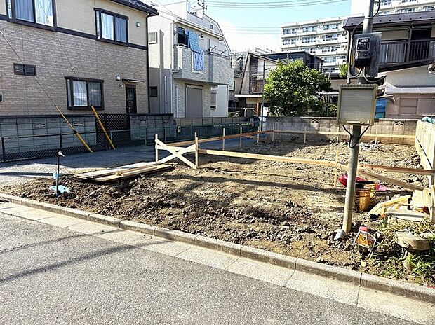 ~陽当り良好です♪~夕方の現地写真です♪陽当り良好ですよ♪