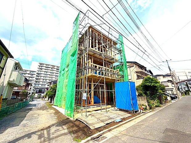 ~南西角地です~陽当り良好です♪この陽当たりの良さを現地にて体感してみてください♪