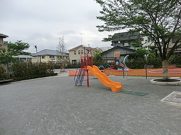 四谷3丁目公園（120m）
