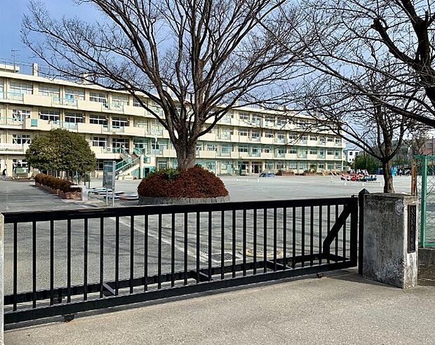 『さいたま市立大久保東小学校』(760m)