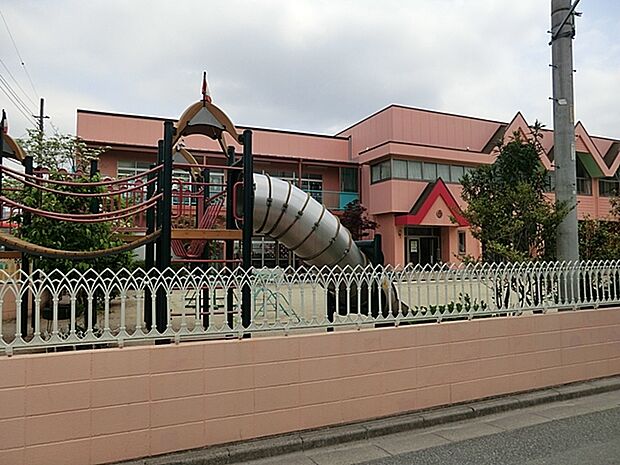 ゆりかご幼稚園（330m）