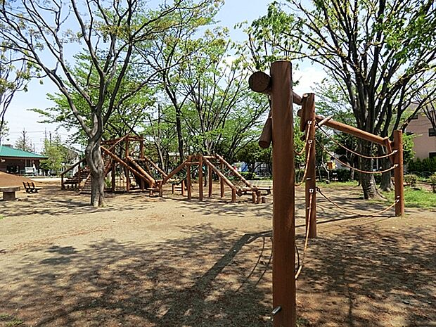 前川第6公園 (360m)