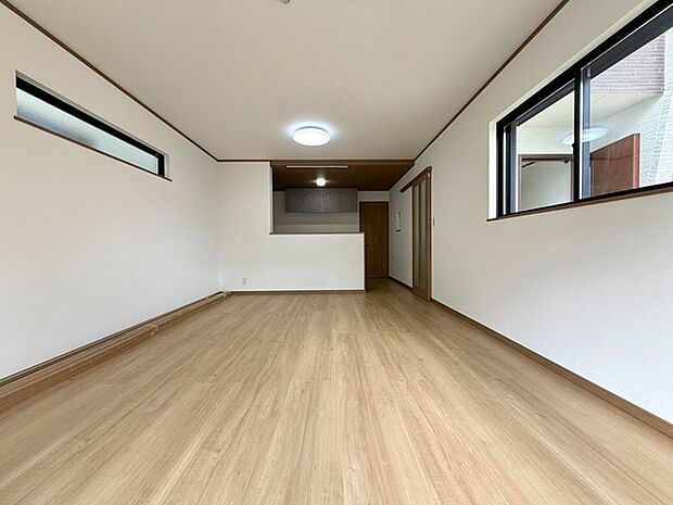 家族団らんの時間もそれぞれの時間も大切にできる、ゆとりある4LDKの2階建てです。