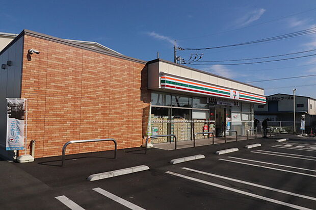 セブンイレブン笹目2丁目店（680m）